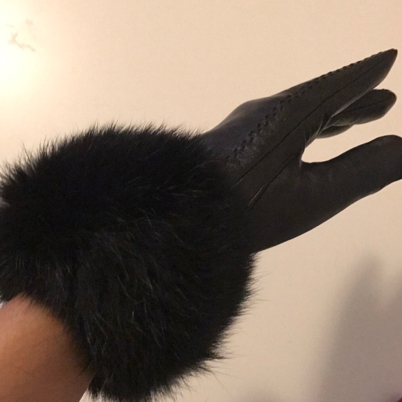 Yaoyao genuine leather gloves with fur trim - Picture 5 of 6